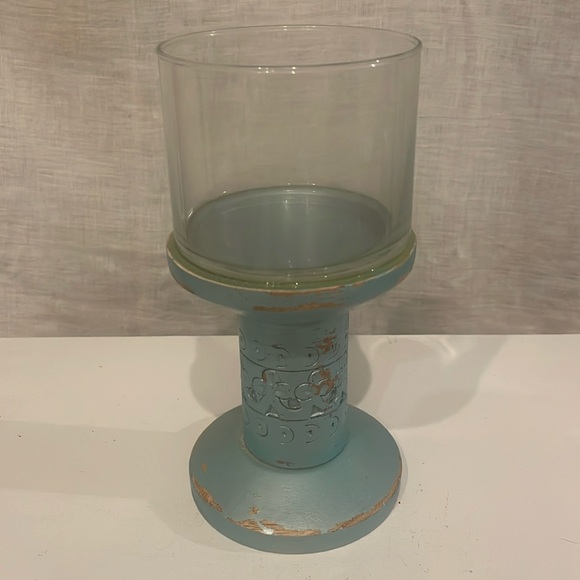 Pale blue wooden base candle holder with glass votive - Picture 1 of 2
